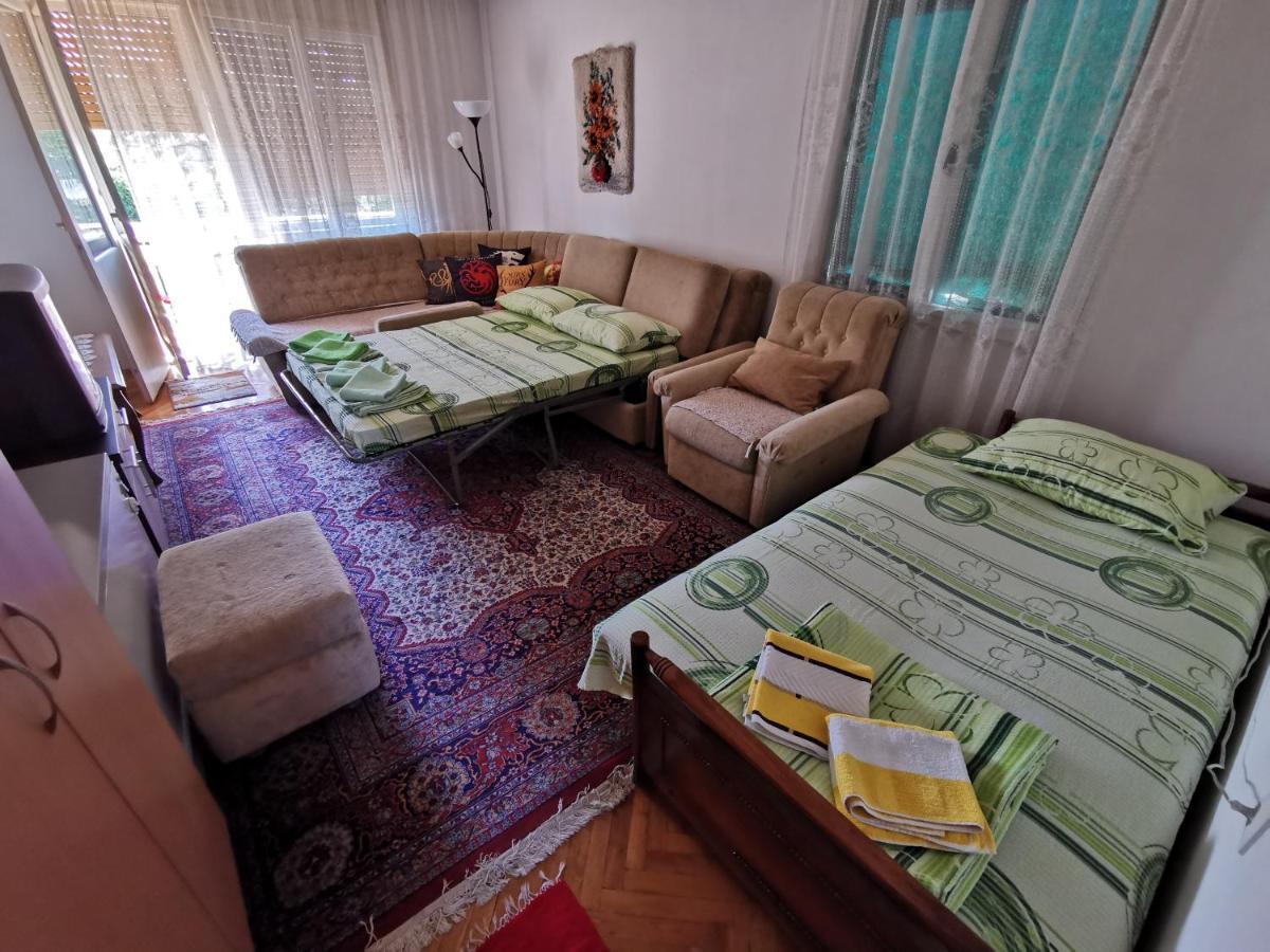 Apartments Domacinstvo Nikolic Βάλιεβο Εξωτερικό φωτογραφία