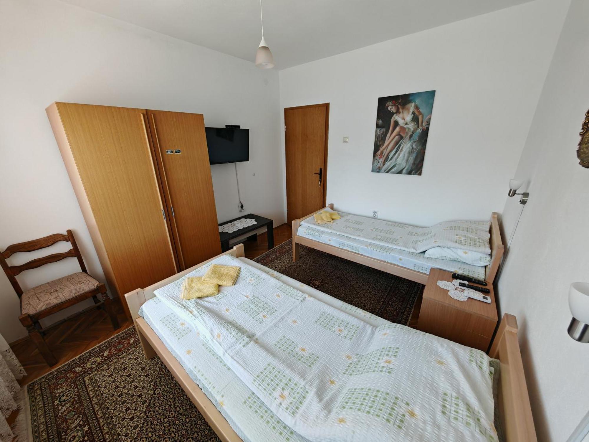 Apartments Domacinstvo Nikolic Βάλιεβο Εξωτερικό φωτογραφία